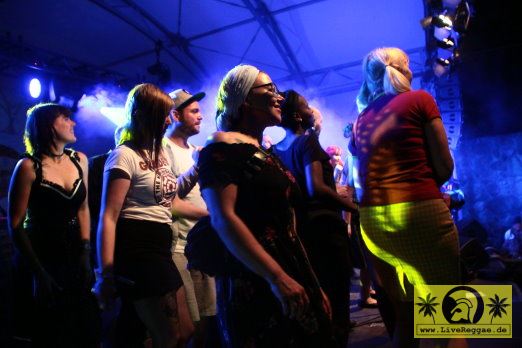 Roy Ellis (Jam) with The Magic Touch - This Is Ska Festival - Wasserburg, Rosslau 21. Juni 2019 (16).JPG